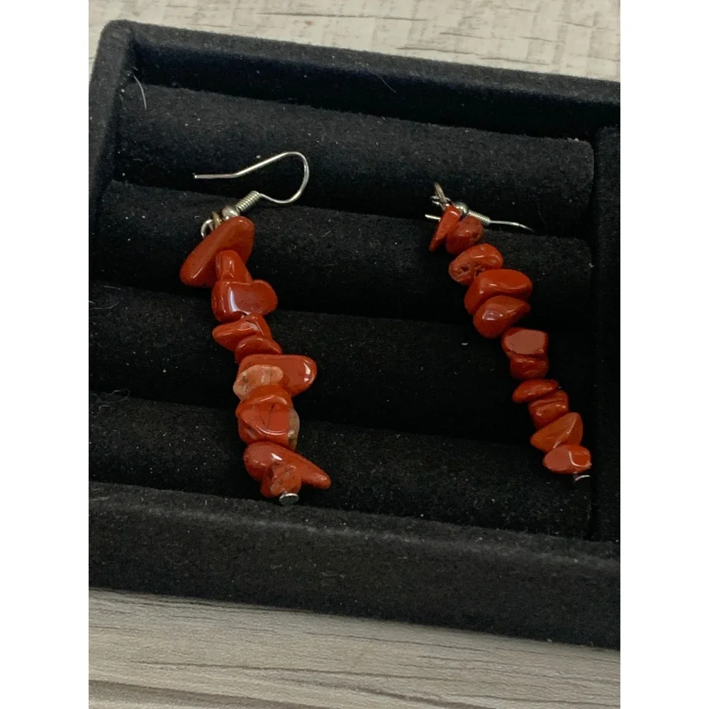 Red Jasper Stone Chip Dangle Earrings Silver Tone Boho Drop 4528